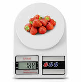 Vertex Select digital kitchen scale showing a 10kg weight capacity, compact design, battery-powered, ideal for precise cooking measurements.